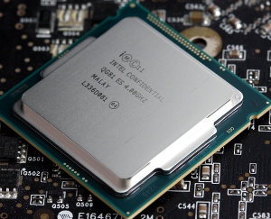 Intel Core i7 - 4790K
